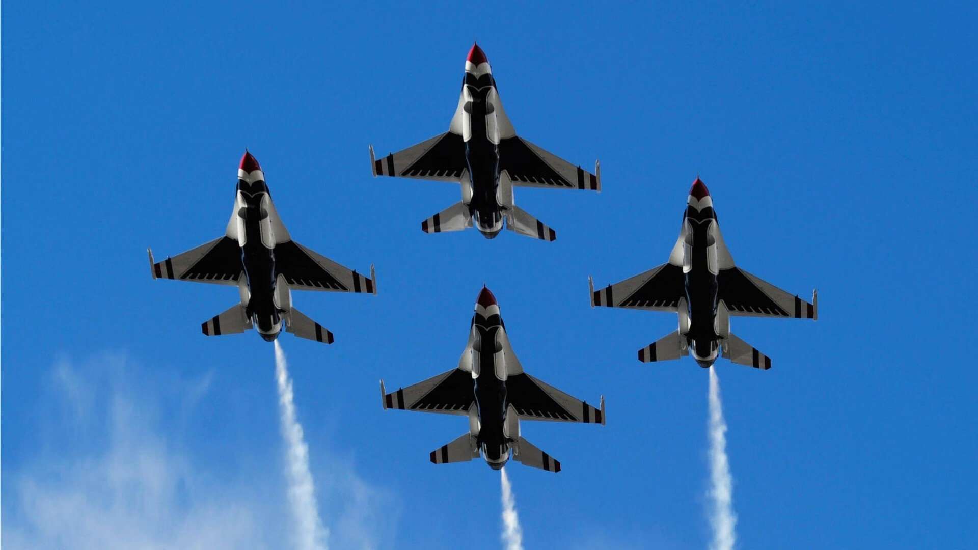 CBA是否鼓励年轻球员参与商业合作提升综合能力，cba年龄限制